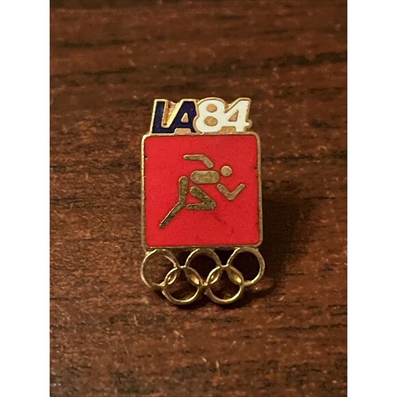 1984 Los Angeles Olympics Track And Field Event Lapel Hat Pin - Picture 1 of 3